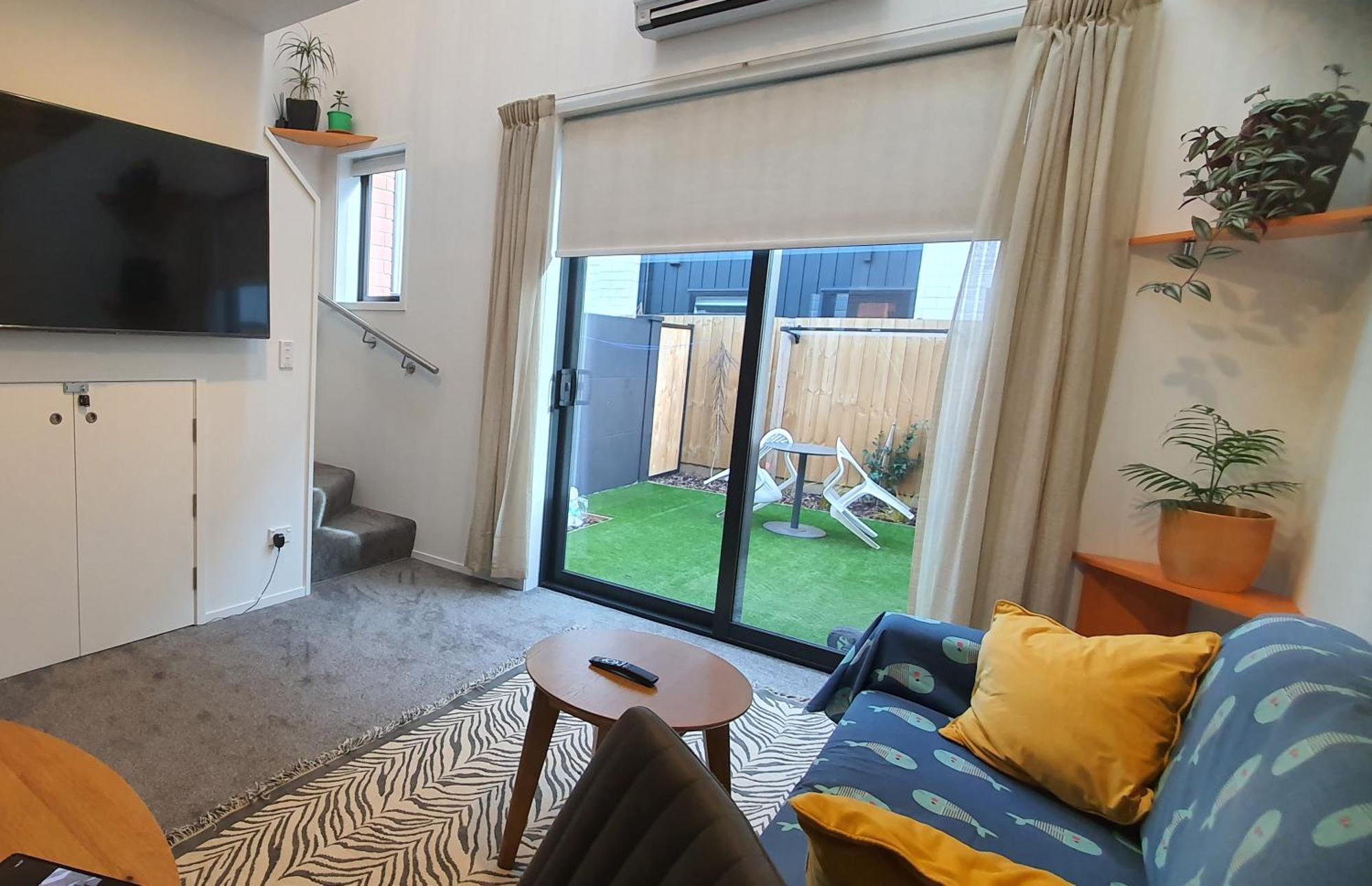 Modern Loft In Christchurch Cbd With Private Courtyard Exterior foto